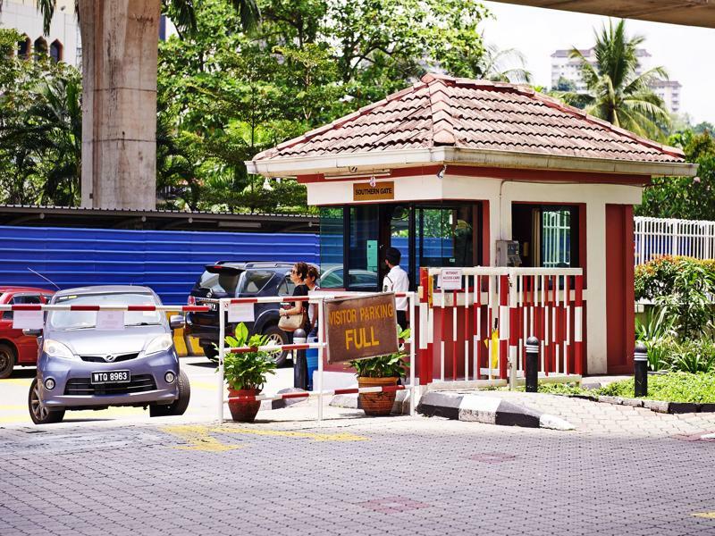 Pwtc Bistari Service Apartment Kuala Lumpur Buitenkant foto