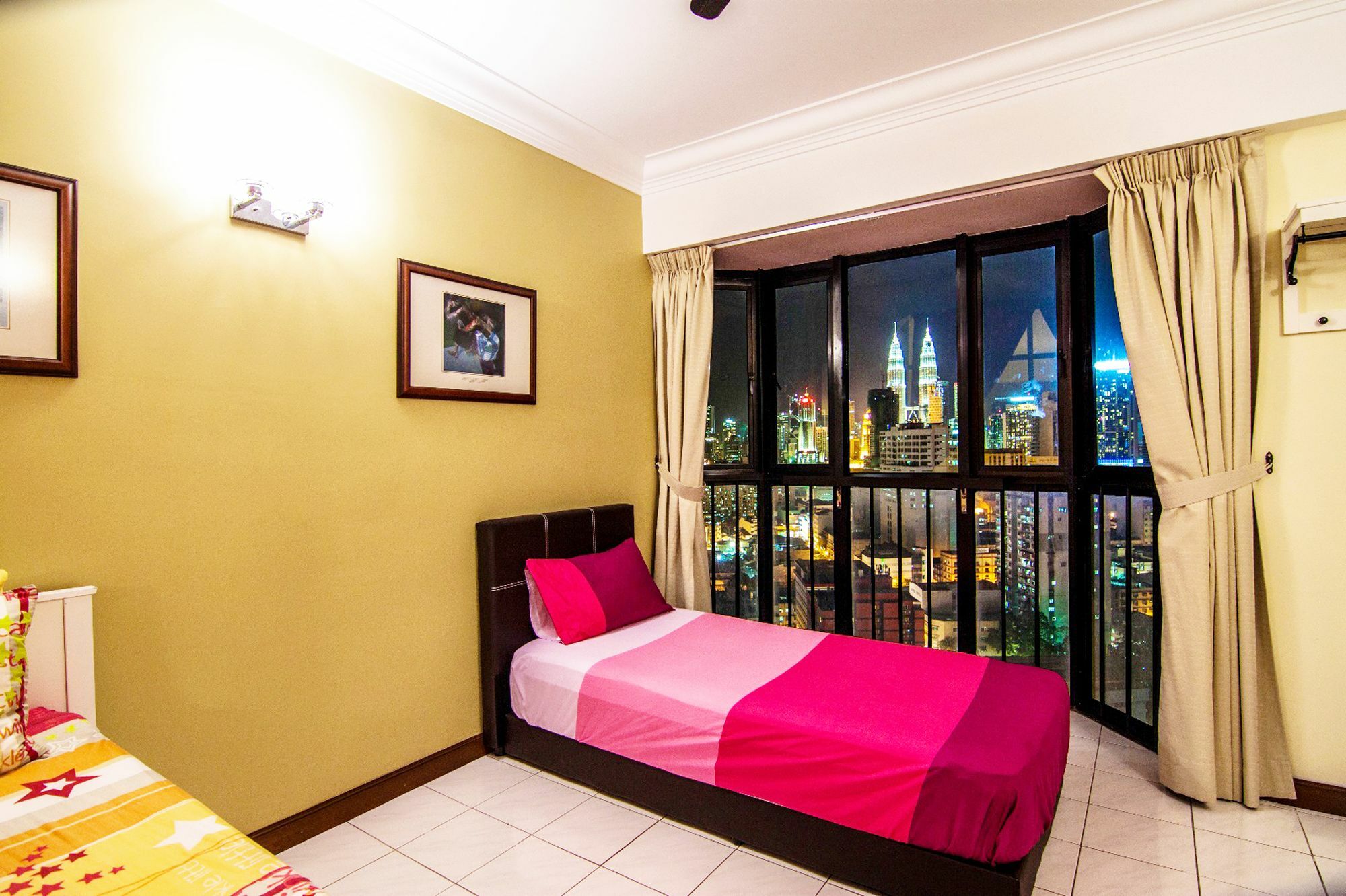 Pwtc Bistari Service Apartment Kuala Lumpur Buitenkant foto