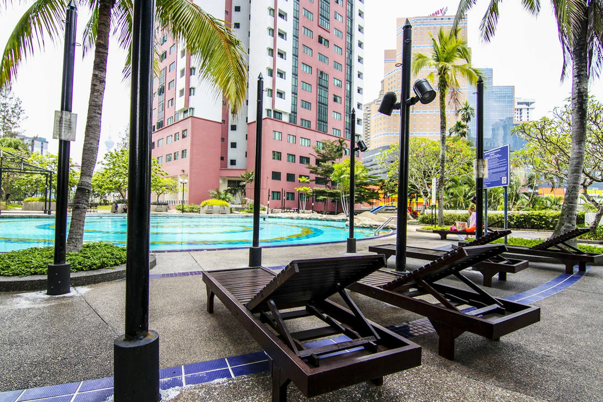 Pwtc Bistari Service Apartment Kuala Lumpur Buitenkant foto