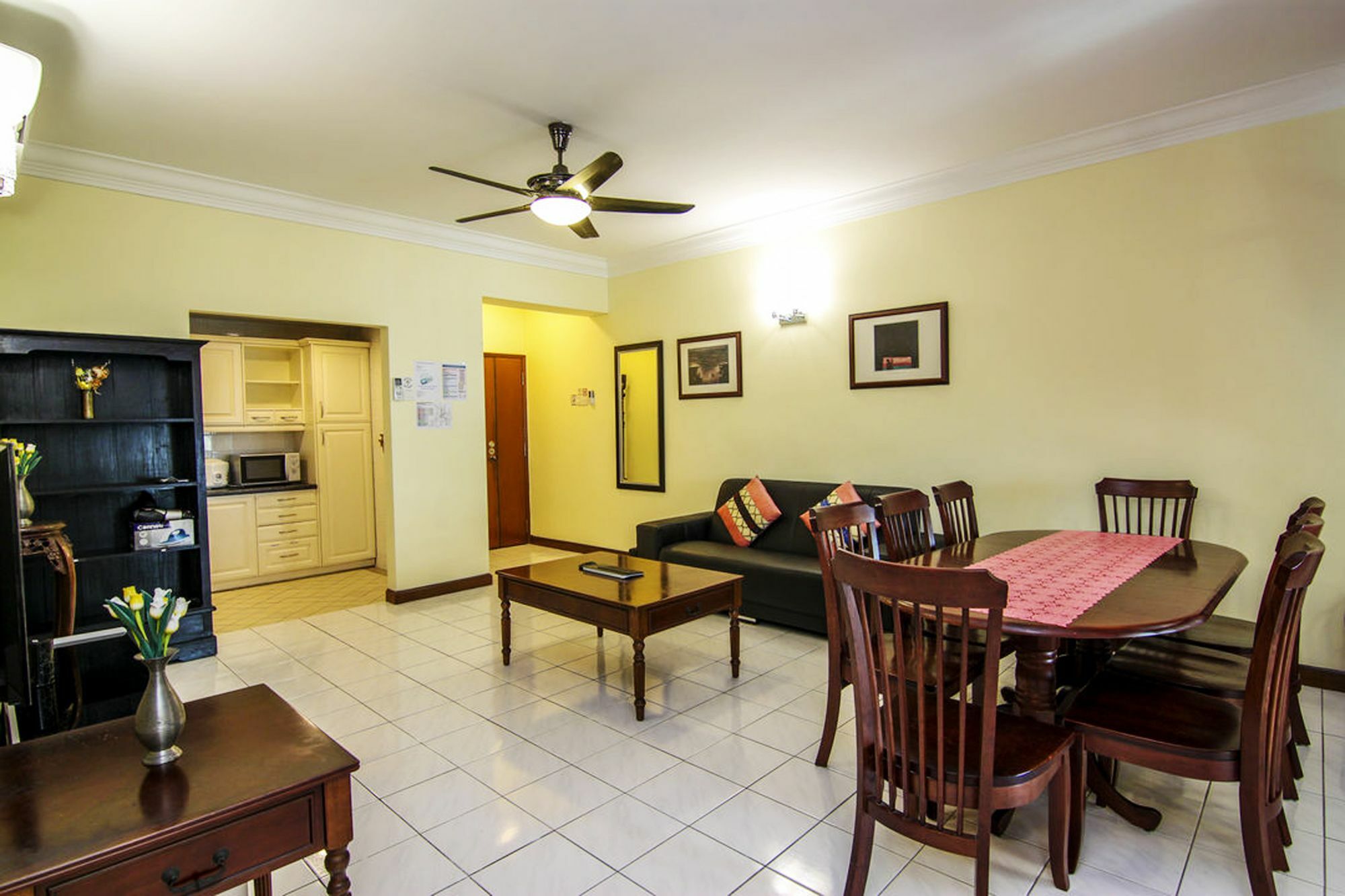 Pwtc Bistari Service Apartment Kuala Lumpur Buitenkant foto